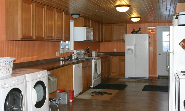 RZ Pheasant Hunt Lodge Kitchen